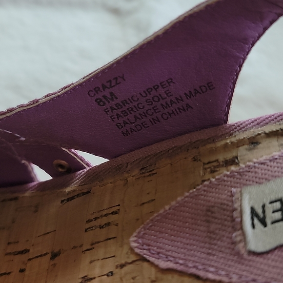 Steve Madden "Crazzy" Wedge - size 8 - Picture 5 of 6